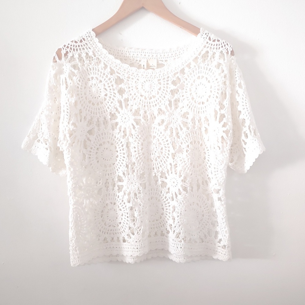 🌻Moth. Anthropologie. Crochet top. - Picture 1 of 5